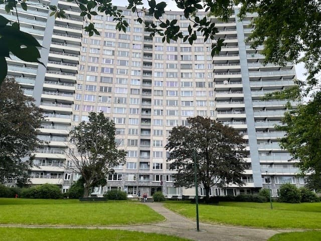 Appartement vue Meuse à Herstal — Vendu meublé — PEB B