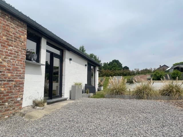 Maison entièrement rénovée à Pousset — 315 m²